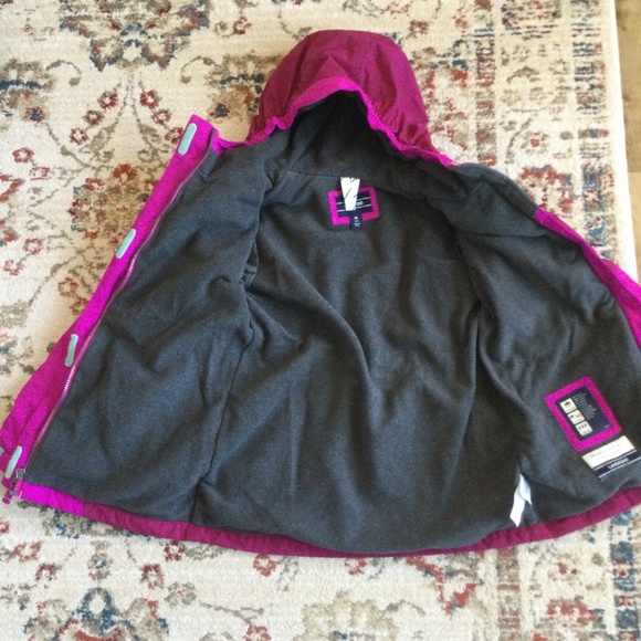 Lands' End Snow Jacket Girls 10-12 - Picture 6 of 11